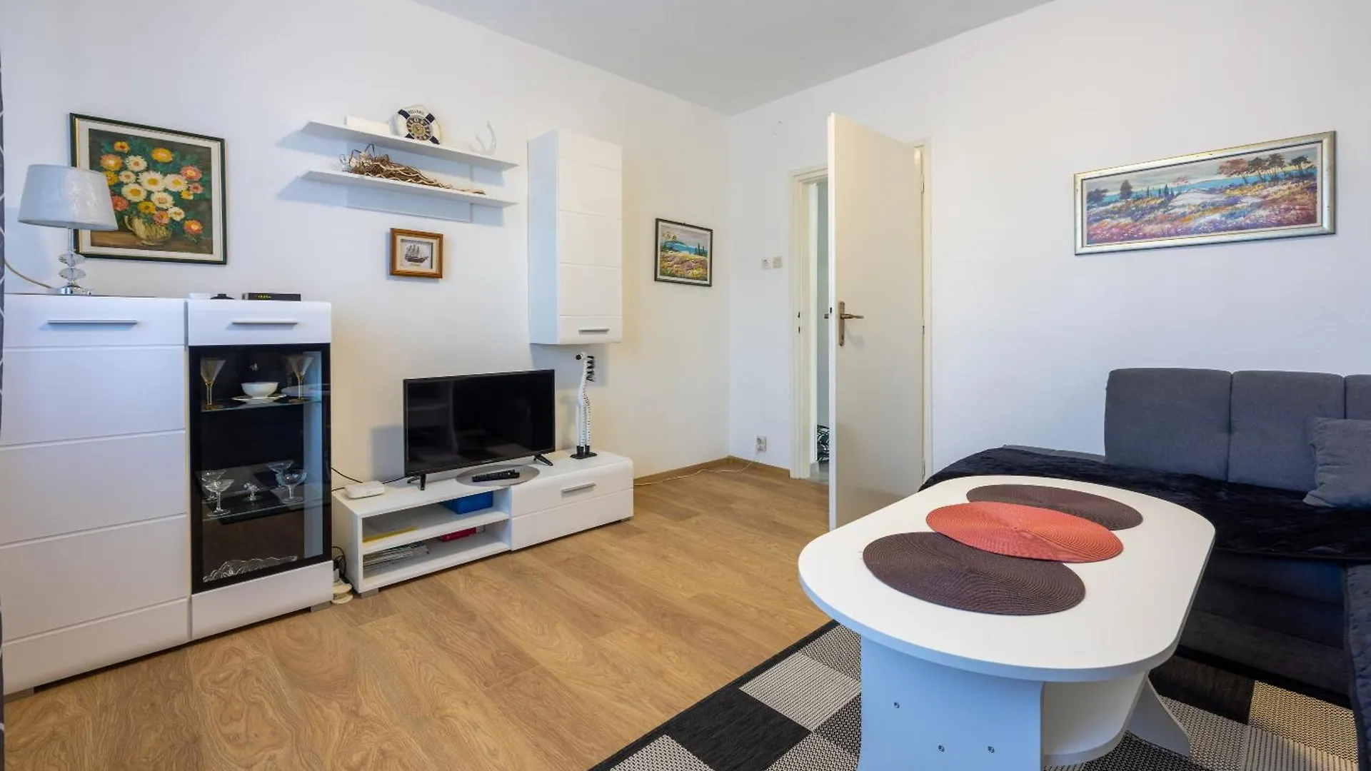Miksic Apartment Selce