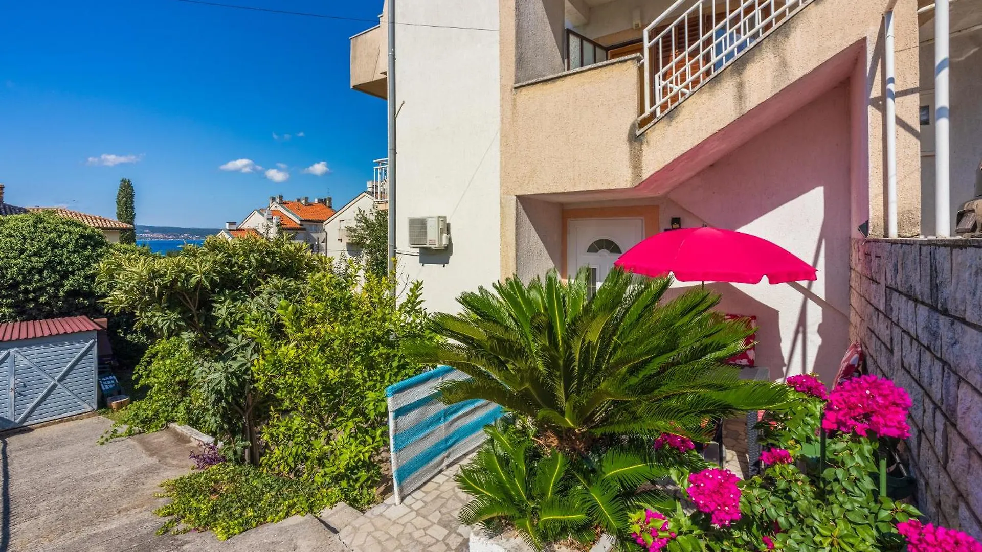 Miksic Apartment Selce Croatia