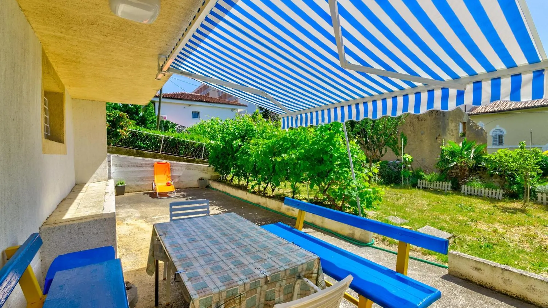 Miksic Apartment Selce Croatia